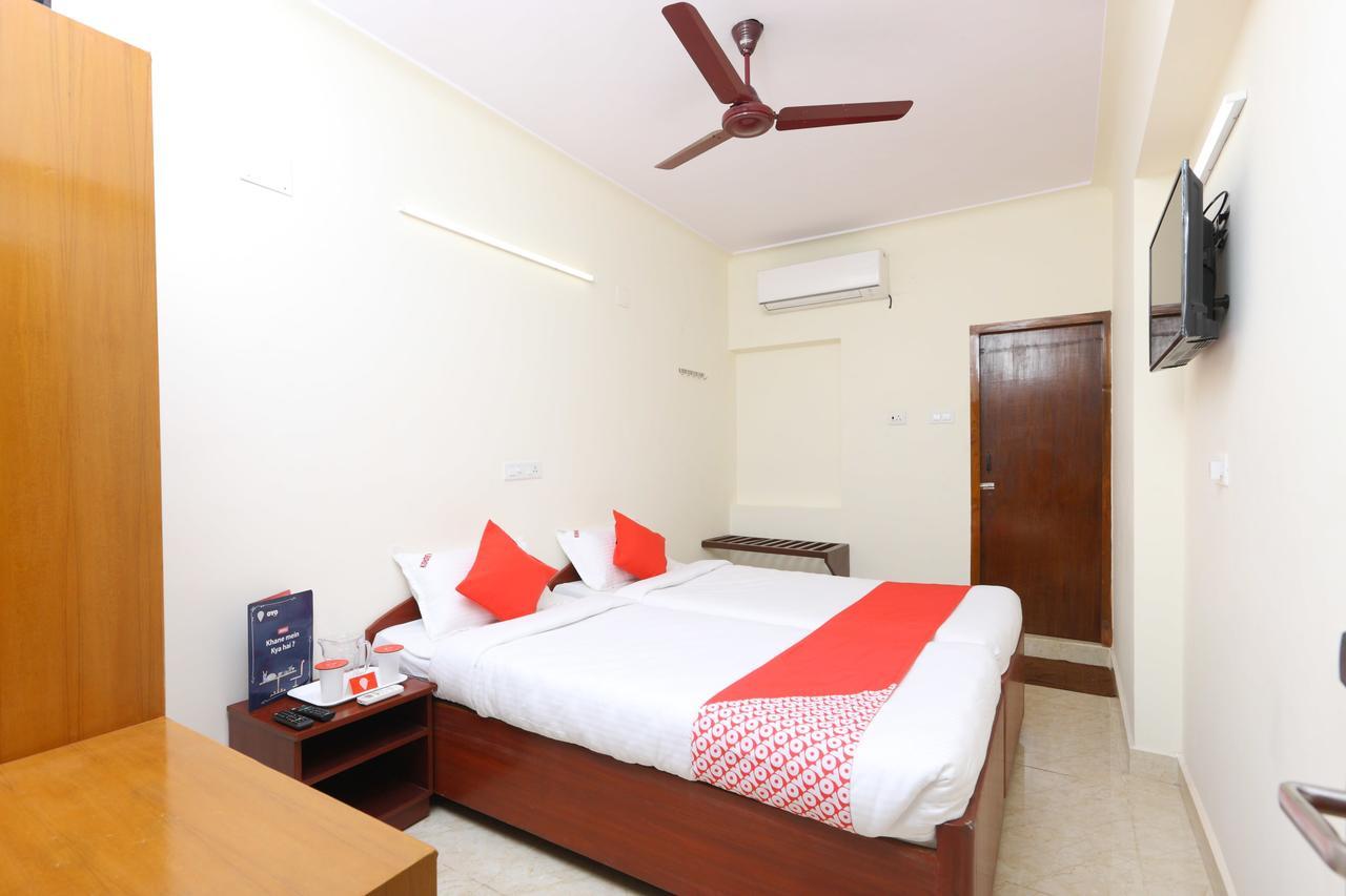 Oyo 11433 Kishore Inn Chennai Exterior photo